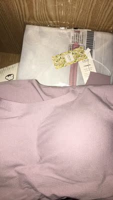 不错 穿着很舒服 还有赠品 好评 不错 穿着很舒服 还有赠品 好评