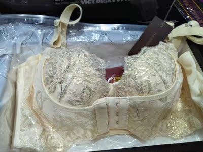 很漂亮，颜色也很干净。