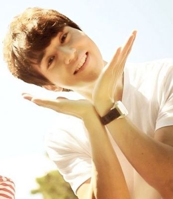 质量不错，重量挺重的，帮同事买的，她说还可以，下次再买这个牌子的。