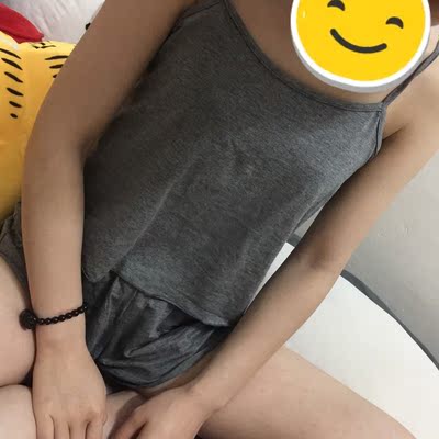 质量不错 很舒适 比较透气 穿起来舒服 连包装袋都做的很认真 满意