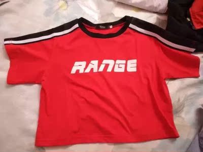 衣服不错哟、便宜、质量也很好、可以放心购买哦