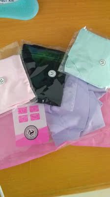 和描述一样…非常舒服轻柔!这个价值了 和描述一样…非常舒服轻柔!这个价值了