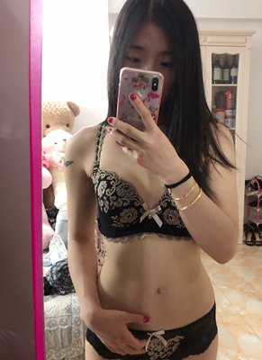 蕾丝质量非常好，款式又性感，富有的我从小有个飞机场，哈哈哈～，如今又加事业线，厉害咯&hellip;&hellip;又不跑杯。小胸聚拢调整型内衣，赞～