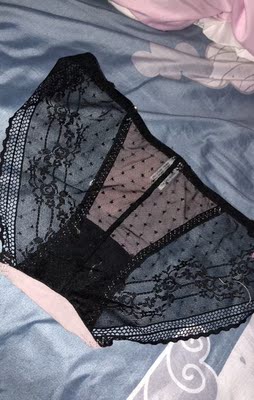 不错 挺好看的 后面的蕾丝也有弹性 好评 不错 挺好看的 后面的蕾丝也有弹性 好评
