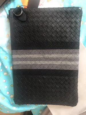 火爆的艾利斯斯普林斯男包怎么样，真相如何,看过才知