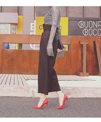 颜色很正,质量很好,边缘整齐,细节做的很到位 颜色很正,质量很好,边缘整齐,细节做的很到位