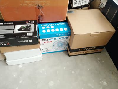 东西很好，还赠送了三件东西 技术人员也很专业帮忙调试 有不明白的问题很耐心给我解答 总体来说很满意