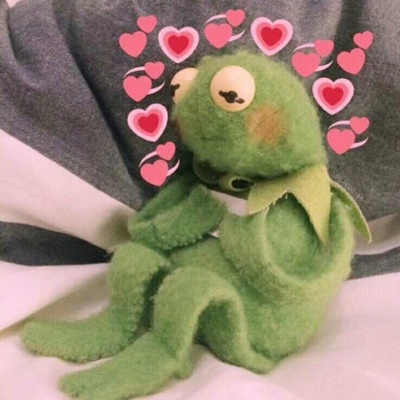 是什么让一个女生在夏天不穿内衣就勇敢出门 是什么让一个女生游泳更加没有压力 是什么让一个女生从B变到A 没错 是乳贴 作为一个个子矮且瘦女生来说 胸大让我觉得非常不适 是的 B也不适合我 平胸伙伴穿短袖衬衣不是高级就是可爱 而我穿起来像大妈 是乳贴是bralette拯救了我 让我再一次相信 世界终有奇迹！