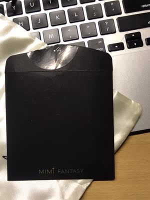 非常好啦！身材不好所以穿的难看，就不放照片啦，但是穿起来还挺舒服的啊～有一点点凸点，可以接受～包装很好看～还送了一包乳贴，很实用啦🙈