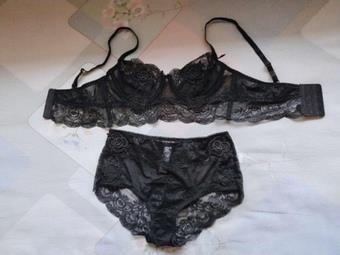 质量很好哦,穿着很舒服,穿着会很舒服,很清凉。料子不错,一点也不扎,老公很喜欢,说我买的这一套太好看了。物有所值有需要再来!亲们!!公 总号搜:肉元元。体验感超级好 质量很好哦,穿着很舒服,穿着会很舒服,很清凉。料子不错,一点也不扎,老公很喜欢,说我买的这一套太好看了。物有所值有需要再来!亲们!!公 总号搜:肉元元。体验感超级好