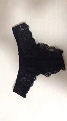 不错不错，蕾丝比想象中的好。包装严密，质量不错；物流也很快，哈哈，还没穿。。。。内裤选的好，老公回家早呦。