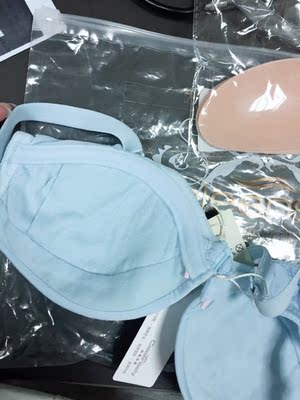 很喜欢这件内衣，很舒适，前扣方便，每个颜色都买了一个，喜欢😘