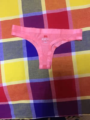 宝贝收到了，质量不错，老婆很喜欢！下次还会光顾，谢谢卖家