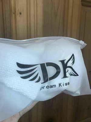 质量很好,聚拢效果也好 ,包装漂亮大气。 质量很好,聚拢效果也好 ,包装漂亮大气。