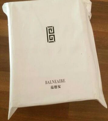 用了100元券买的,超级划算,我担心黄皮驾驭不了这个色,客服说不会不会,很衬肤色的,果然不错啦,我160,47kg(没有试穿,但目测没问题) 用了100元券买的,超级划算,我担心黄皮驾驭不了这个色,客服说不会不会,很衬肤色的,果然不错啦,我160,47kg(没有试穿,但目测没问题)