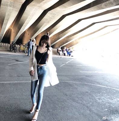 内衣超级舒服，穿上不勒，谁穿上谁知道！！！！ 双十一的时候买过一次内衣从此一发不可收拾 会一直回购的！！！ 内衣超级舒服，穿上不勒，谁穿上谁知道！！！！ 双十一的时候买过一次内衣从此一发不可收拾 会一直回购的！！！