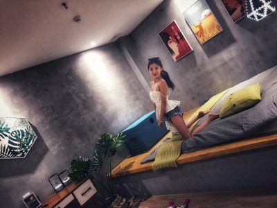 好看呀 这么便宜 版型还这么好 满意 我不是太漏 能正常穿出门 好看呀 这么便宜 版型还这么好 满意 我不是太漏 能正常穿出门