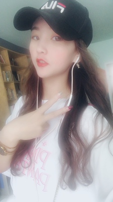 宝贝非常喜欢,是我想要的感觉,大家都说好看。 宝贝非常喜欢,是我想要的感觉,大家都说好看。