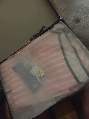 和想象中的一样好，包装也比较精美，准备7夕送给女朋友&hellip;&hellip;