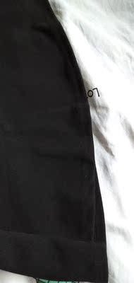 卖家发货很快,裙子质量还可以,码数正版型也挺正的。很美,推荐购买 卖家发货很快,裙子质量还可以,码数正版型也挺正的。很美,推荐购买