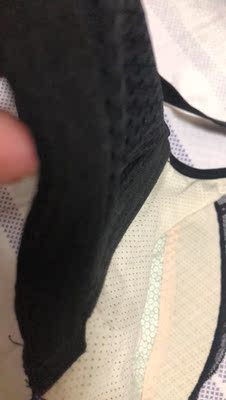 内衣质量真的不敢恭维，真的是穿了才知道多差！才穿几次已经变形了