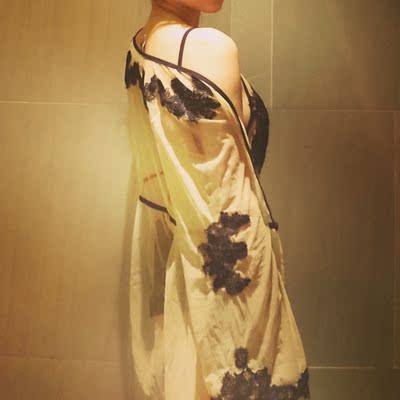 给女朋友买的，几乎透明，太性感了吧，很喜欢哦，生活需要情趣