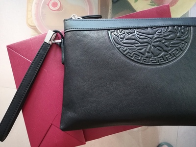 火爆的路易十三男包怎么样，真相如何,不看后悔