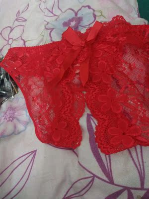 晚上穿着方便，