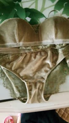 内衣漂亮，买了多套，件件都很喜欢，期待更多新品