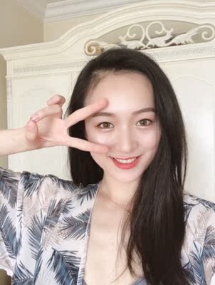 泳衣质量很不错,颜色设计我非常喜欢,上身的设计很遮肉,整体穿上很性感,外罩我非常喜欢!整体很遮肉,穿上很仙!非常好看!是一次很满意的购物 泳衣质量很不错,颜色设计我非常喜欢,上身的设计很遮肉,整体穿上很性感,外罩我非常喜欢!整体很遮肉,穿上很仙!非常好看!是一次很满意的购物