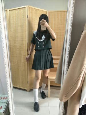 这个袜子怎么说呢……和别家带起来没有别家的好,勒的很紧,非常紧,站起来还好看不出来被勒出来的肥肉,但是放松(坐下)的时候,简直惨不忍睹,不过黑色还是算好的,白色简直了……勒得我都忍不住怀疑我是不是需要再减减肥?我被勒那么多肥肉出来果然还是因为我太肥了?我真的减肥成功了?不会是我又肥回来了吧?白色的的袜子真的让我不禁有这种想法在脑子里转来转去……习惯好评 这个袜子怎么说呢……和别家带起来没有别家的好,勒的很紧,非常紧,站起来还好看不出来被勒出来的肥肉,但是放松(坐下)的时候,简直惨不忍睹,不过黑色还是算好的,白色简直了……勒得我都忍不住怀疑我是不是需要再减减肥?我被勒那么多肥肉出来果然还是因为我太肥了?我真的减肥成功了?不会是我又肥回来了吧?白色的的袜子真的让我不禁有这种想法在脑子里转来转去……习惯好评