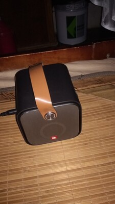 使用心得天猫魔屏投影机怎么样,属于什么档次,哪生产的,值得买吗