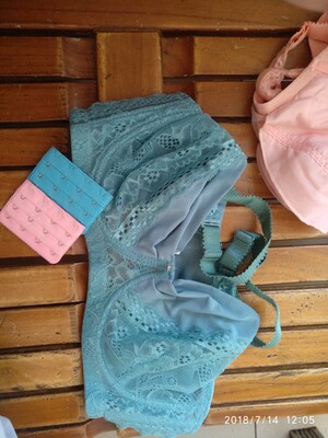 第二次买他家内衣,个人感觉不错,喜欢薄款的,送的加长扣! 第二次买他家内衣,个人感觉不错,喜欢薄款的,送的加长扣!