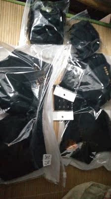 宝贝收到了 是自己喜欢的颜色 而且特别好看穿着 ，穿着也很舒服