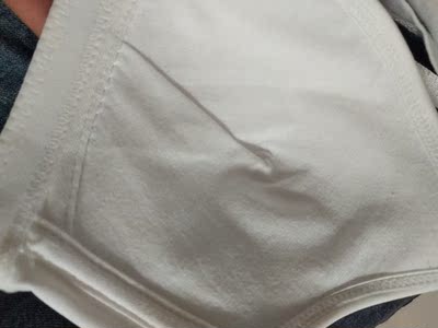 质量非常好，与卖家描述的完全一致，非常满意,真的很喜欢，完全超出期望值，发货速度非常快，包装非常仔细、严实，物流公司服务态度很好，运送速度很快，很满意的一次购物。非常的好，真的，质量保证，价格合理，服务态度好，物流速度也很快，完美的一次网上购物。大家自己看图吧，真的可以这个价位，真的真的真的，我支持大家尝试购买一次，一定惊艳你的眼光，刷新你的三观哦！（第三次购买）