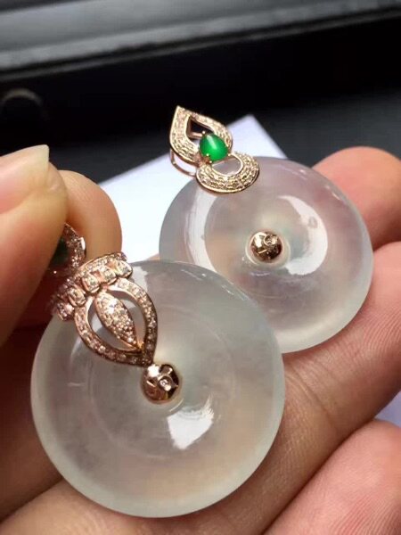 新品特价缅甸天然翡翠a货冰种厚装18k真金镶嵌钻石女款吊坠平安扣_7折