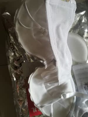 哇，感觉很奈斯啊，非常喜欢😍 试穿了一下，很不错哦，以后会常光顾的，嘻嘻(♡˙︶˙♡)