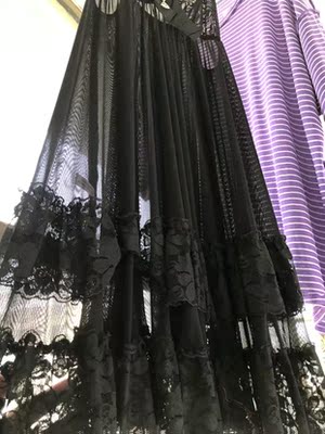 还算挺不错的,打开试穿一下质量挺好的。洗的时候也许是头一水吧,掉色现象重,青水透了两遍没有在掉色。看着水青青的。给满分吧包装特精致,第一次买衣服是这样的包装,唯一有点不太好的就是衣服的质量摸起来不是很软,但是整体效果来说还是很好的?这件睡衣真的很不错,轻薄透气又舒服,而且还很性感呢,喜欢的亲不要错过以前买东西都是系统自动好评,花了好多钱以后才知道评论得积分,才知道评论的重要性,所以以后无论买什么东西,我都先把这段话复制粘贴下来,然后再写宝贝评论:质量非常好,与卖家描述完全一致,非常满意,超级喜欢,发货速度很快,包装也非常仔细严实,物流公司的服务态度也很好,运送速度很快,很满意的一次购物! 还算挺不错的,打开试穿一下质量挺好的。洗的时候也许是头一水吧,掉色现象重,青水透了两遍没有在掉色。看着水青青的。给满分吧包装特精致,第一次买衣服是这样的包装,唯一有点不太好的就是衣服的质量摸起来不是很软,但是整体效果来说还是很好的?这件睡衣真的很不错,轻薄透气又舒服,而且还很性感呢,喜欢的亲不要错过以前买东西都是系统自动好评,花了好多钱以后才知道评论得积分,才知道评论的重要性,所以以后无论买什么东西,我都先把这段话复制粘贴下来,然后再写宝贝评论:质量非常好,与卖家描述完全一致,非常满意,超级喜欢,发货速度很快,包装也非常仔细严实,物流公司的服务态度也很好,运送速度很快,很满意的一次购物!