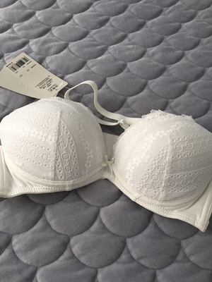 内衣只用黛安芬，一如既往地好，这次年中大促很划算