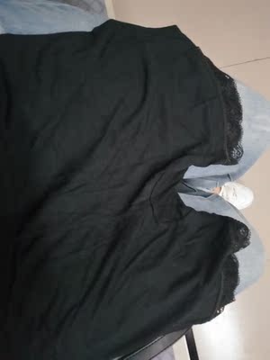 质量挺好的,就是蕾丝没弹性,勒的慌 质量挺好的,就是蕾丝没弹性,勒的慌