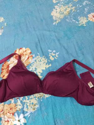 好舒服，理想的内衣，真正的无束缚，从夏天的穿到冬天！还在犹豫的妹妹们赶紧下手吧！