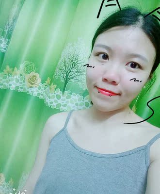 料子很软，穿上身蛮舒服的，睡衣还是要软点的好。