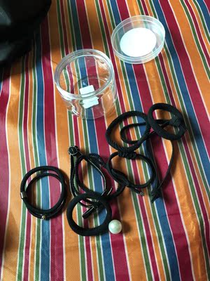 很满意哦！跟我在实体店买的一样，而且价位比实体便宜，以后会常关注，大家放心买，店家送了好多礼物，谢谢