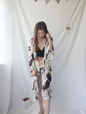 超喜欢这个三件套 质量蛮不错的,穿上好仙呐~ 老板人很好,上几个图片给你们瞅瞅 超喜欢这个三件套 质量蛮不错的,穿上好仙呐~ 老板人很好,上几个图片给你们瞅瞅