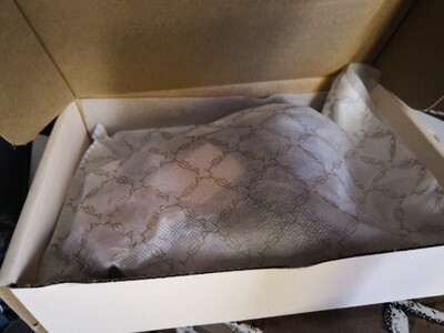 面料舒服~款式好看~大小合适~买了一套满足了老夫的少女心啊啊啊~