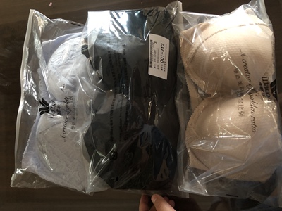 此用户没有填写评价。