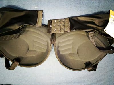 宝贝很不错，看到后比我想象的好，做工非常好&hellip;&hellip;看着很高大上的感觉，试了试很舒服没有压抑紧绷感很好！