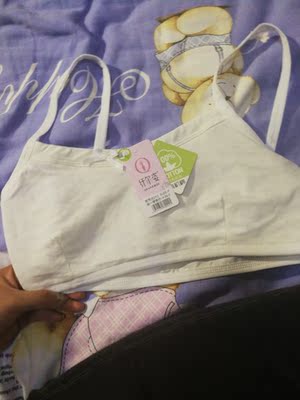 还行,面料也可以!洗洗再给孩子穿 还行,面料也可以!洗洗再给孩子穿