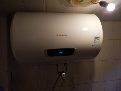 目前看来阿里斯顿热水器怎么样，这个牌子是杂牌吗？安全合格吗？