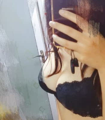 喜欢！！第一次买这种款式的，码数也正合适 聚拢效果非常好！！ 就是我胖(:3_ヽ)_感觉穿出来没那么好看 质量比想象中的好！还会回购